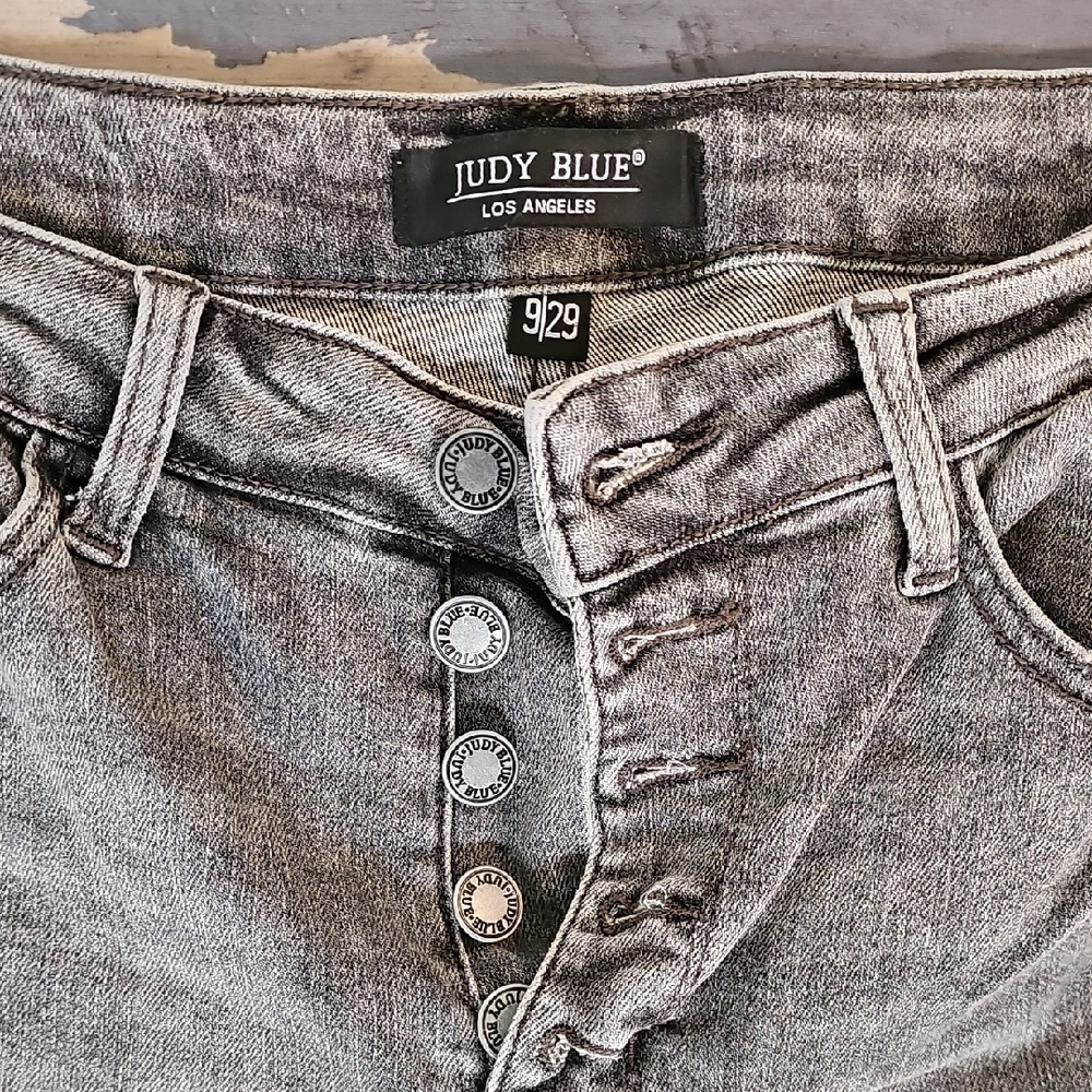Judy Blue Washed Gray Ankle Jeans - Picture 2 of 2